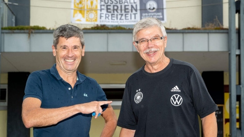 Markus Merk (links) und Ralph-Uwe Schaffert. Foto: DFB