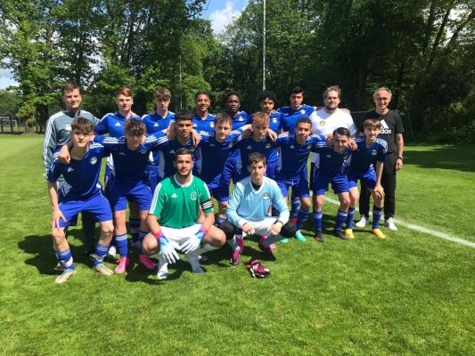 Die Auswahl des SWFV (Jahrgang 2007) beim DFB-Sichtungsturnier in Duisburg im Mai 2023 SWFV-Auswahl - Jahrgang 2007