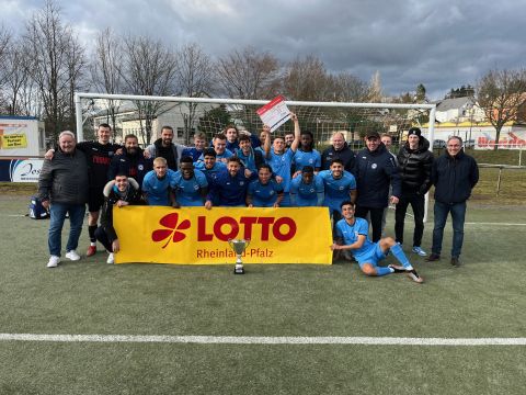 Lotto Rheinland-Pfalz-Cup in Baumholder: Sieg für Cosmos